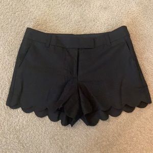 Women’s J.Crew Black Shorts w/ scallop detail.